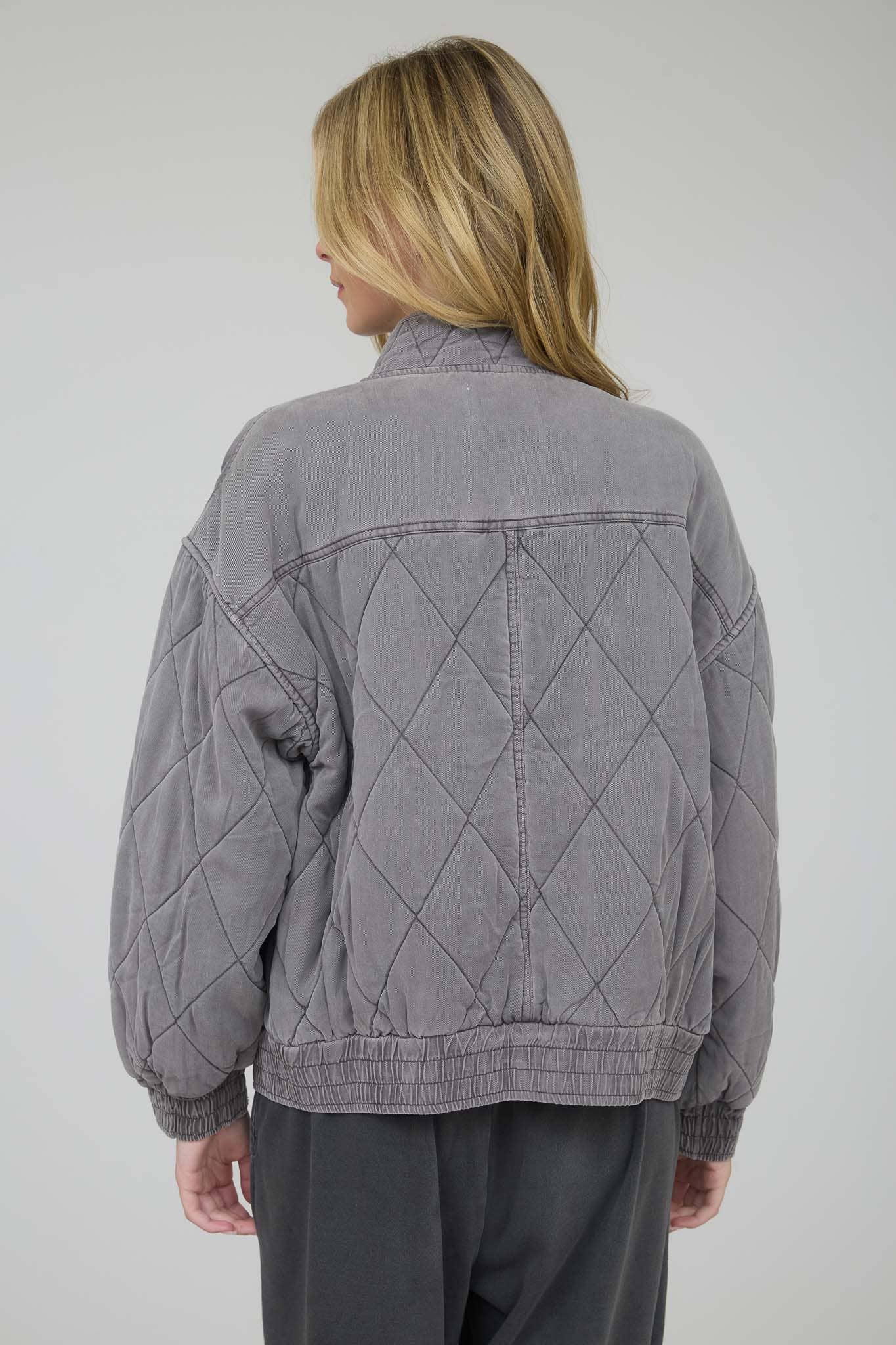 WASHED QUILTED BUTTON DOWN JACKET
