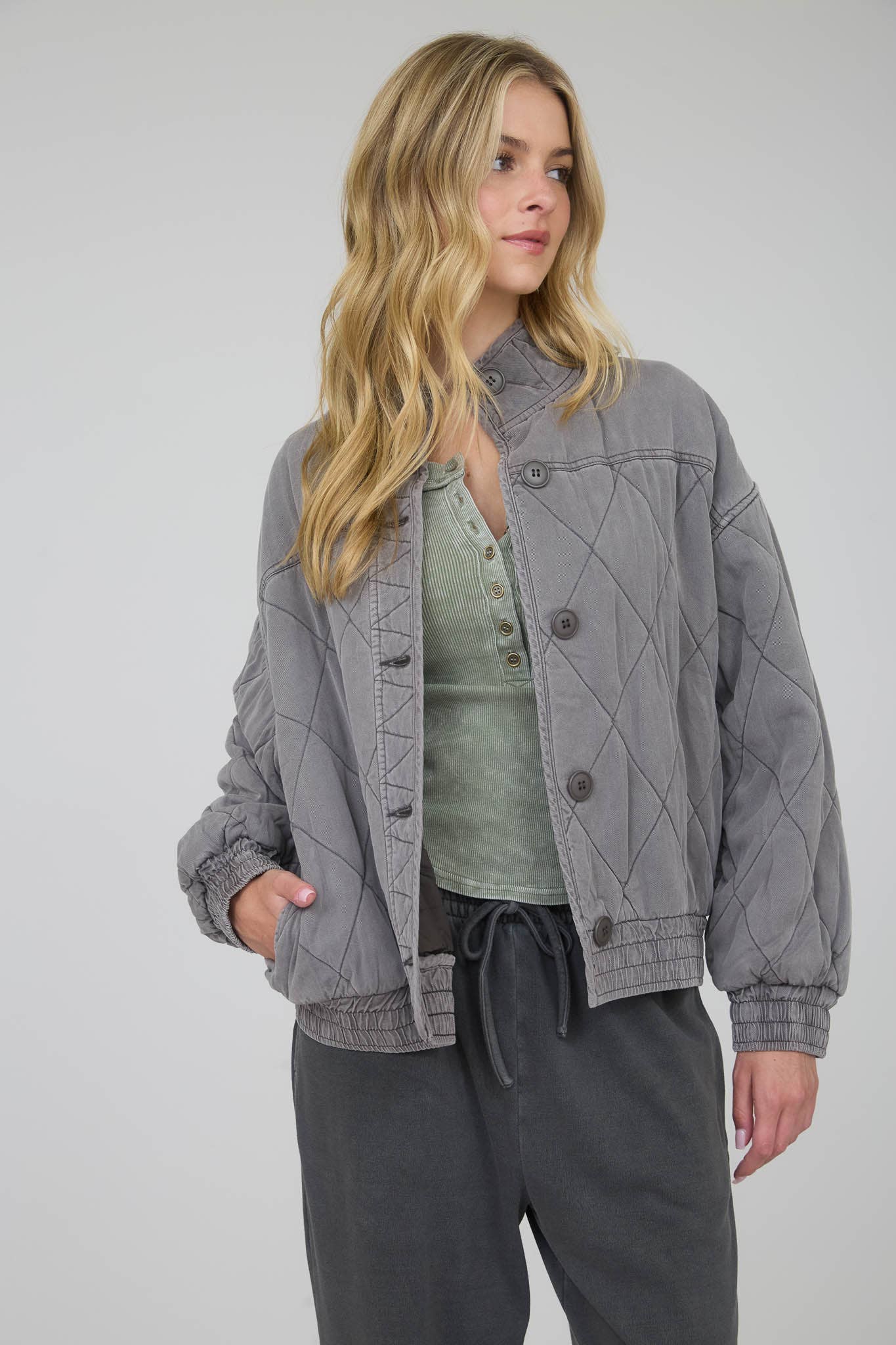 WASHED QUILTED BUTTON DOWN JACKET